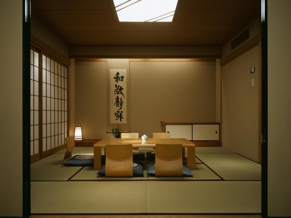 Miyako Hotel Gifu Nagaragawa Phòng bức ảnh A traditional Japanese room
