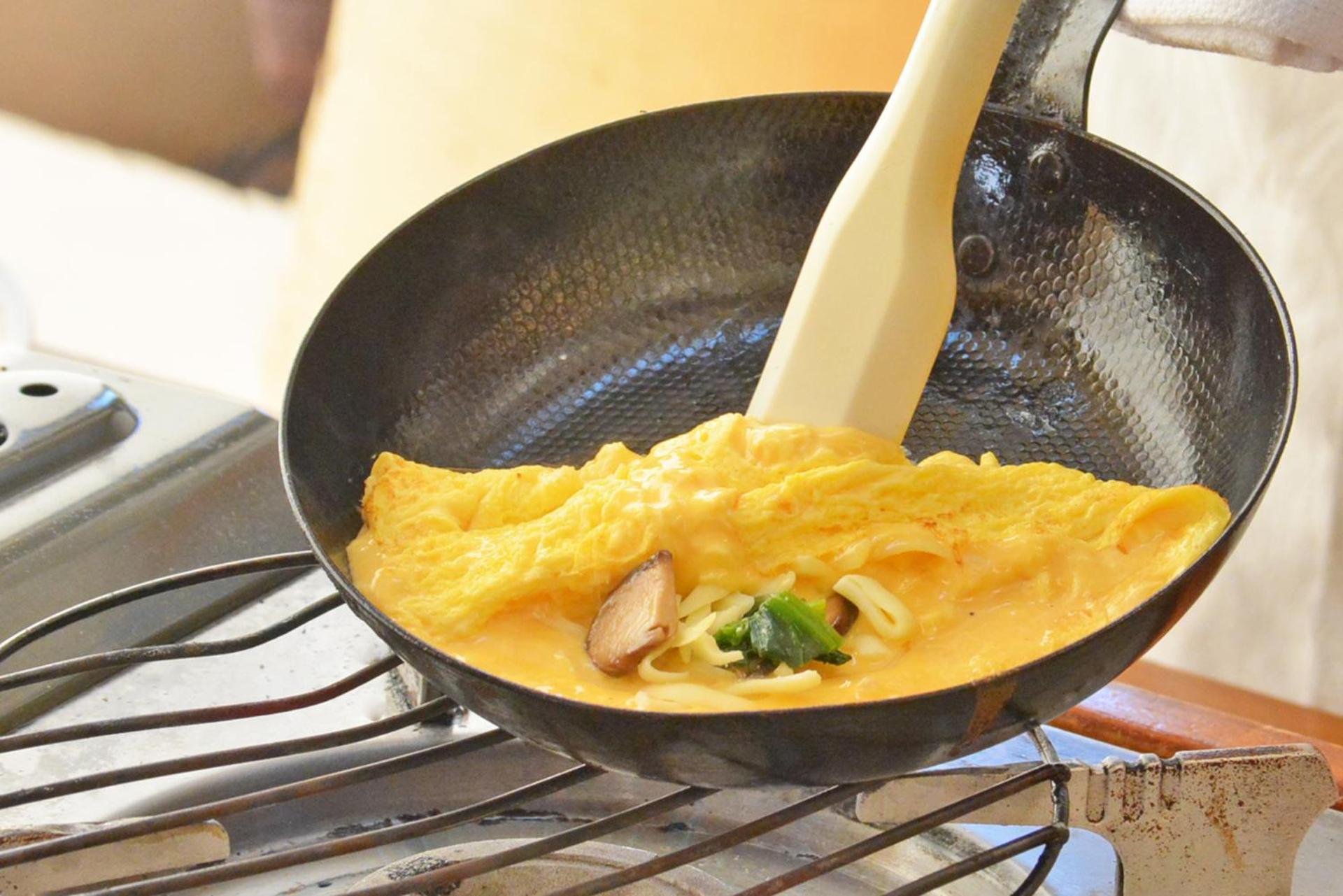 Miyako Hotel Gifu Nagaragawa Ngoại thất bức ảnh Egg foo young being cooked